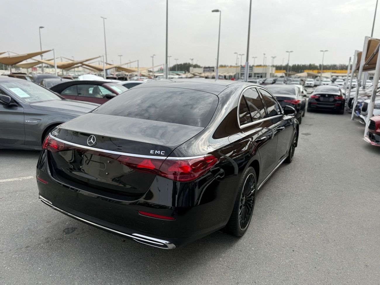 Mercedes-Benz E200 2.0L