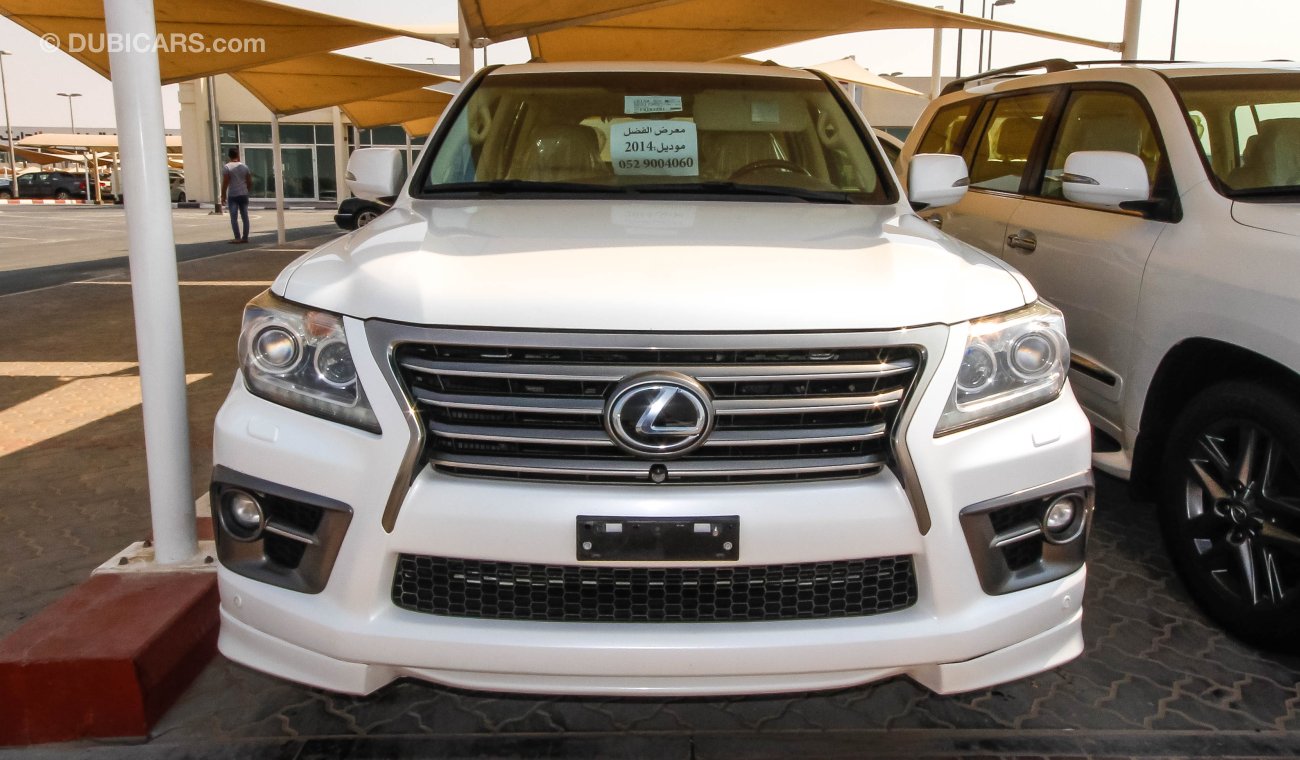 Lexus LX570