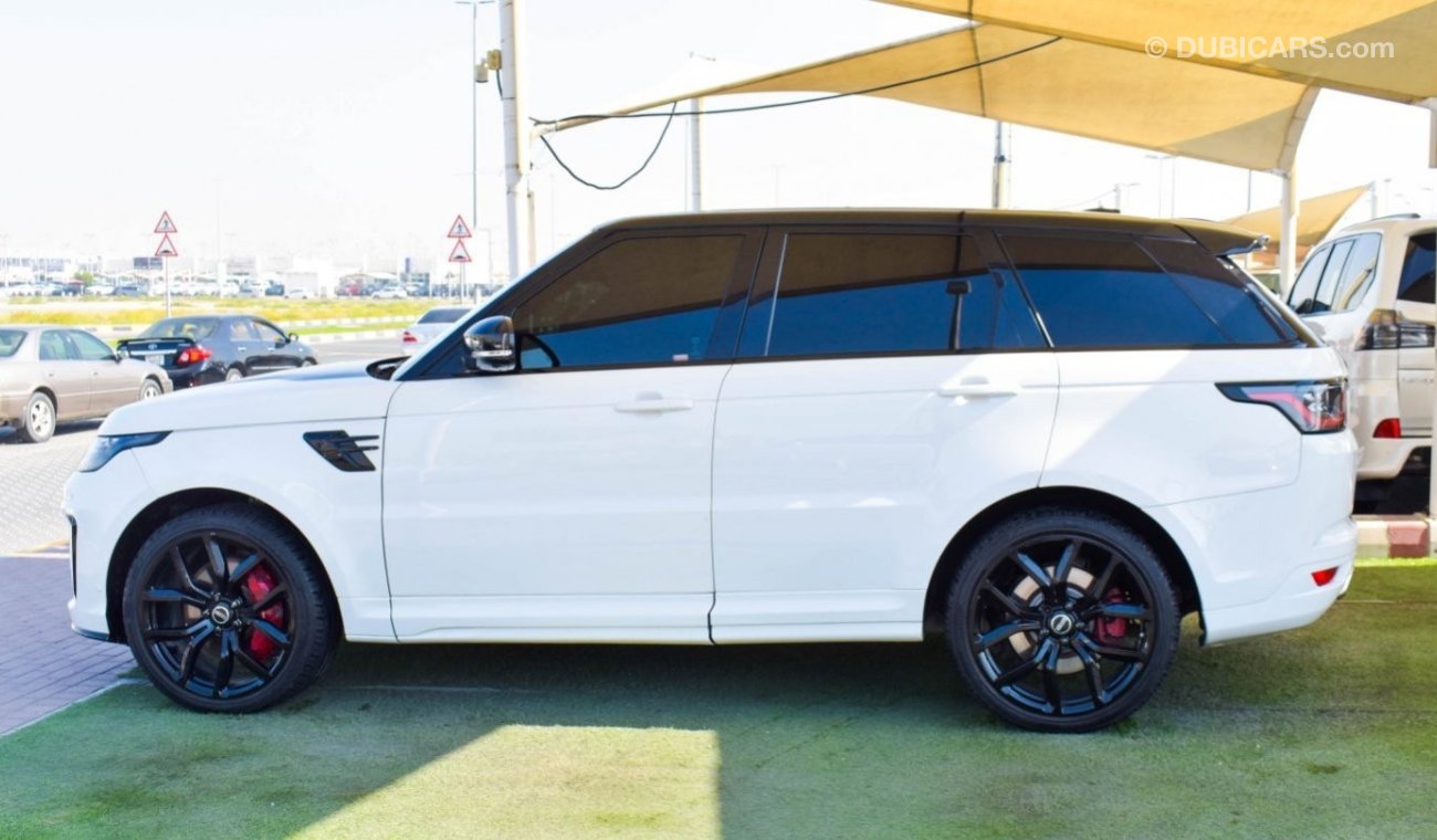 Land Rover Range Rover Sport SVR