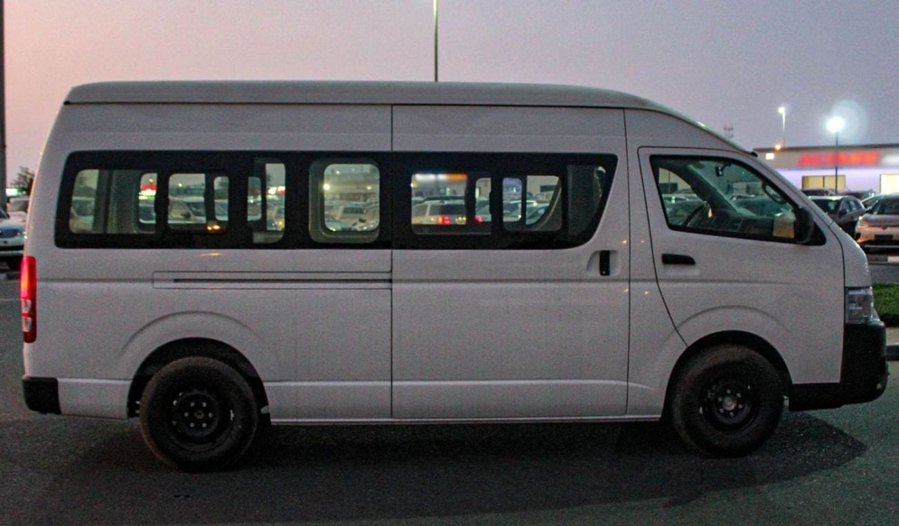 تويوتا هاياس DLS - STD ROOF 2.5L DLX Wide AC VAN MT