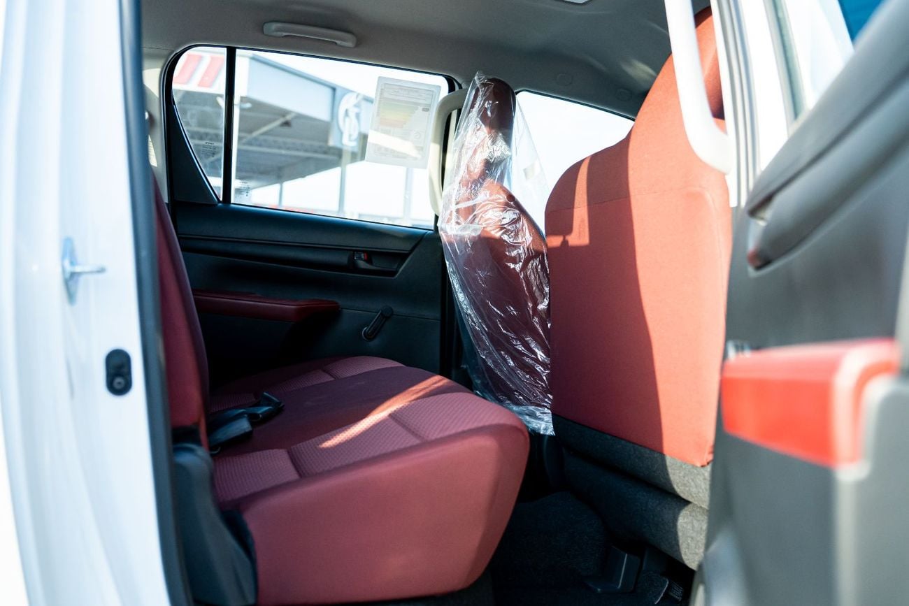 Toyota Hilux 2026 Toyota Hilux 2.4L Turbo Diesel 4WD (6-Speed Manual)