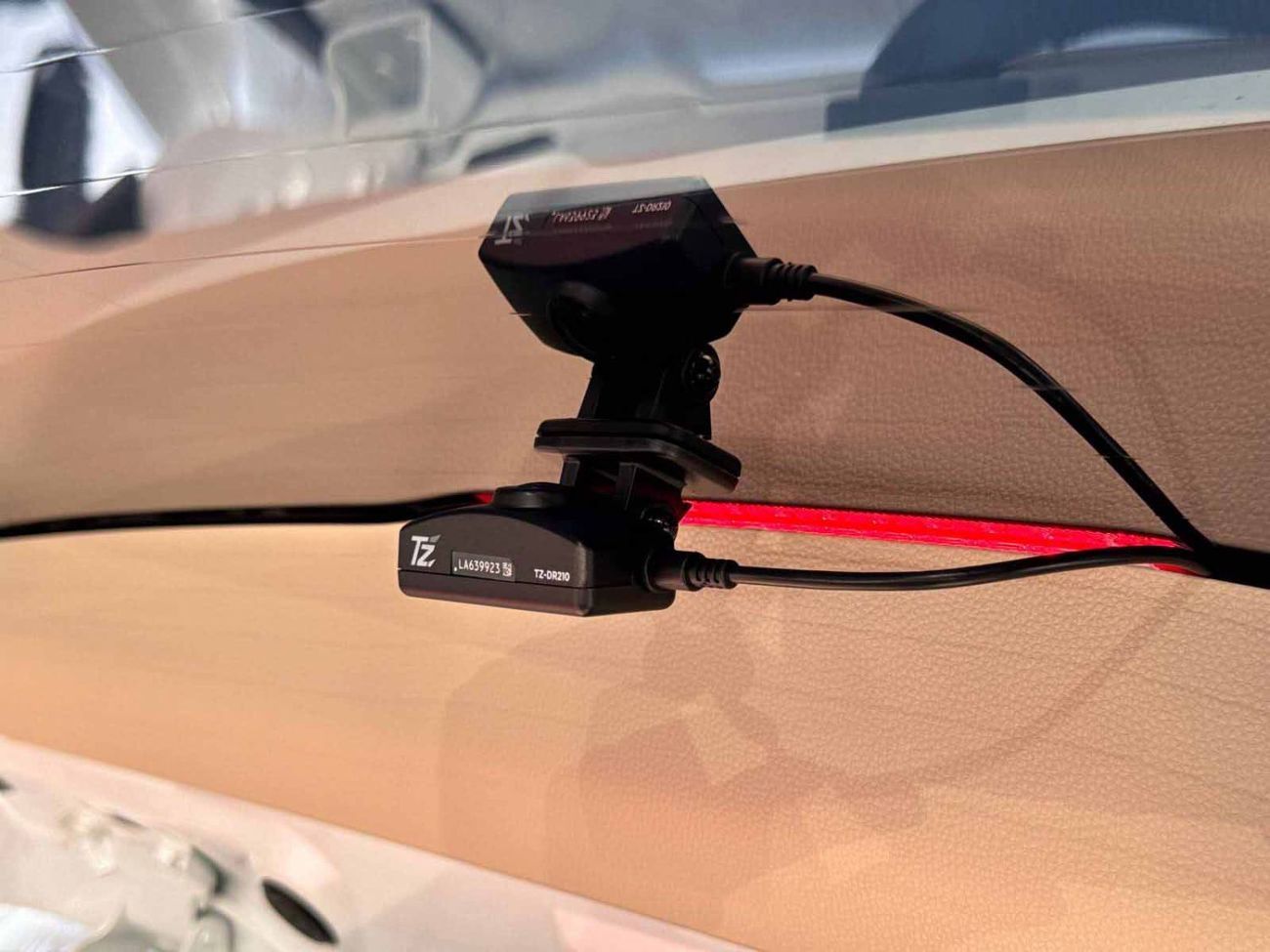 Toyota Land Cruiser 2024 (RIGHT HAND DRIVING) LAND CRUISER 300 ZX 3.5L PETROL 7-SEATS BRAND NEW 0KM FOR EXPORT ONLY