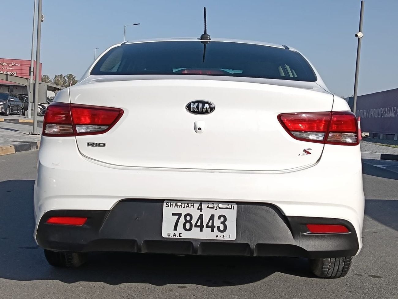 كيا ريو LX EX 1.4L (107 HP) Sedan