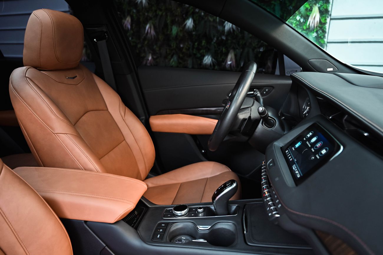 كاديلاك XT4 Premium Luxury | 3,425 P.M  | 0% Downpayment | Agency Warranty & Service