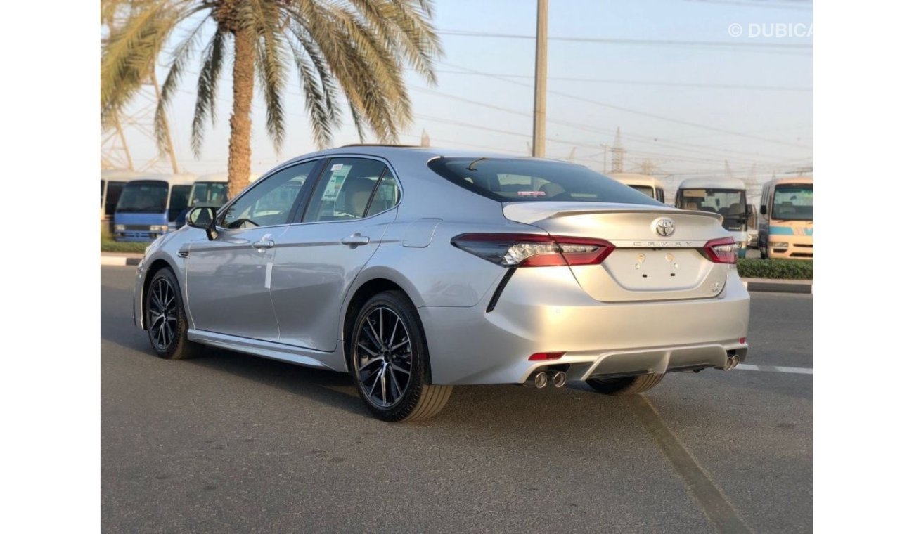 تويوتا كامري Toyota Camry SE 3.5 2022 V6 PETROL