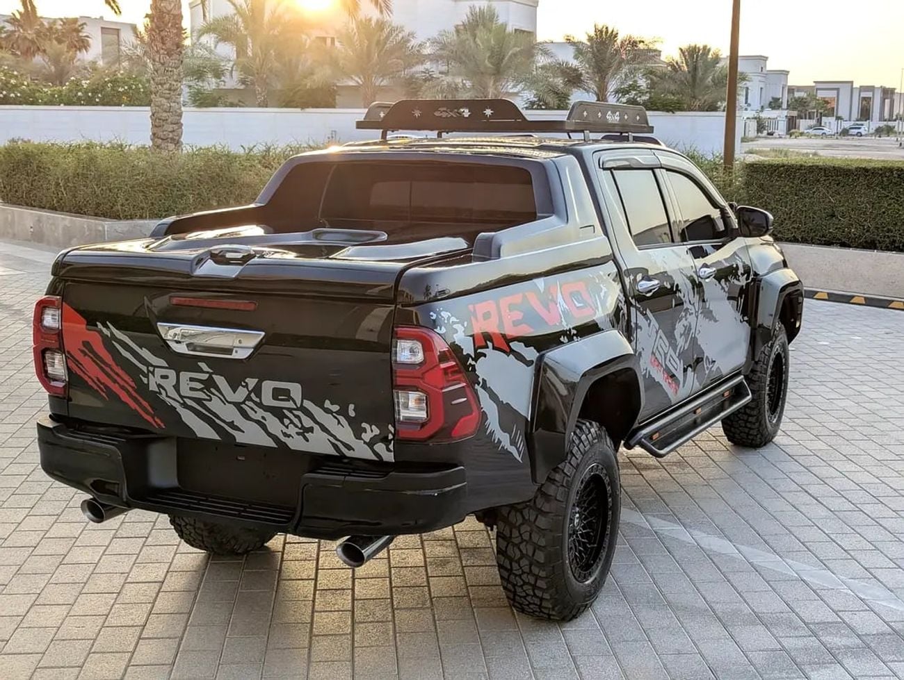 Toyota Hilux GR Sport Facelifted V4 2.7L GCC Specs In Excellent Condition