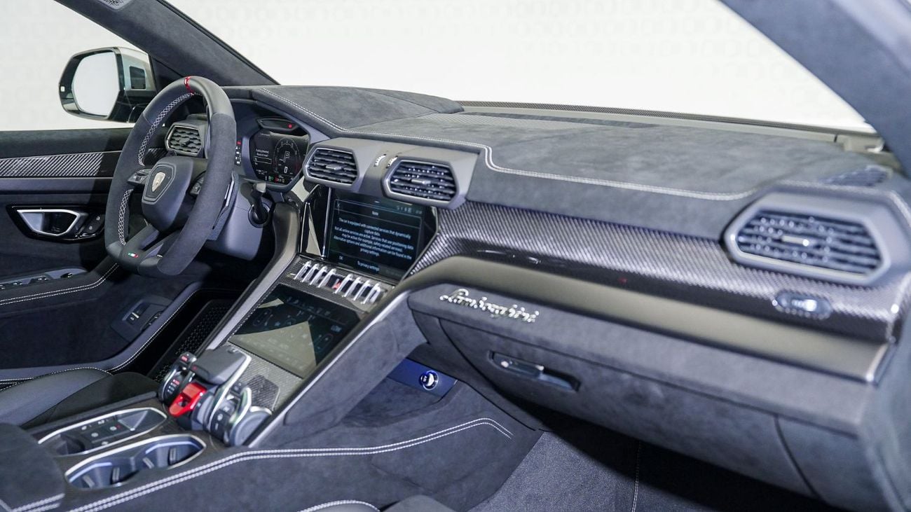 لامبورغيني اوروس Urus 4.0T V8 Performante | AED 18,040 PM | Up to 3 Years Warranty Unlimited |