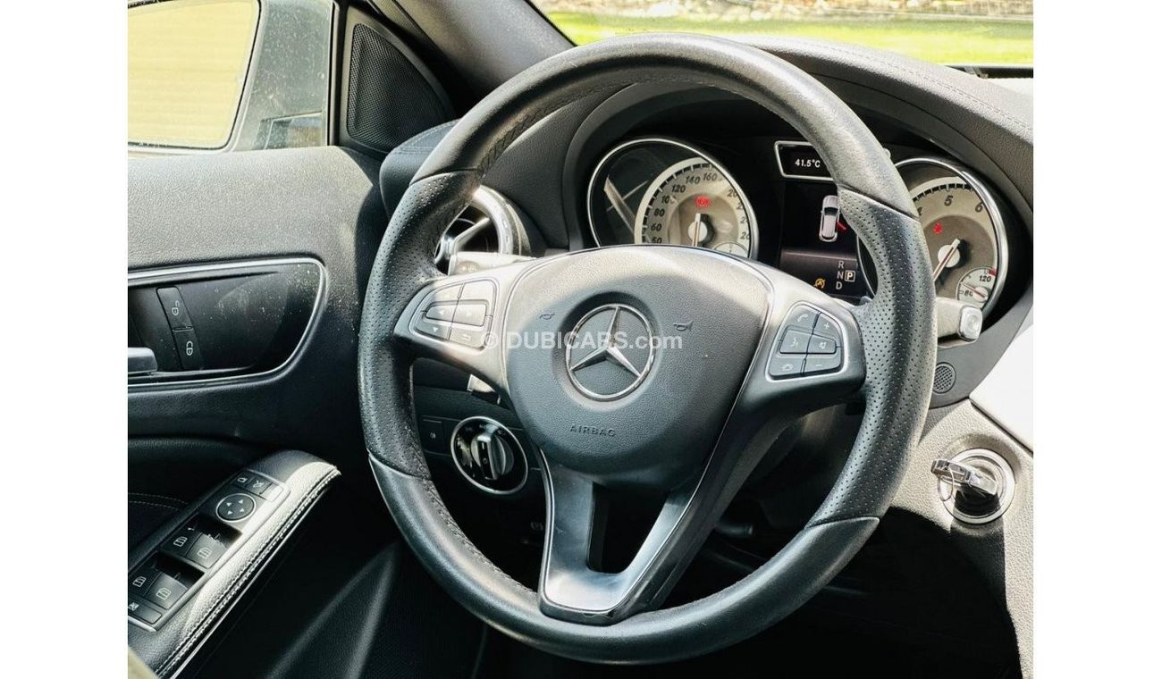 Mercedes-Benz GLA 250 1390 PM || GLA 250 2.0L || FULL AGENCY MAINTAINED ||GCC || PRISTINE CONDITION