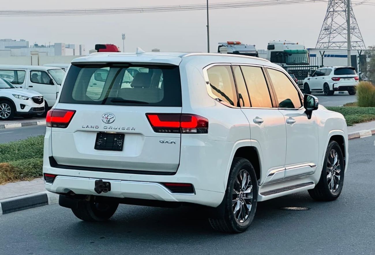 تويوتا لاند كروزر 2022 Model GXR Full Option New Stock Arrival