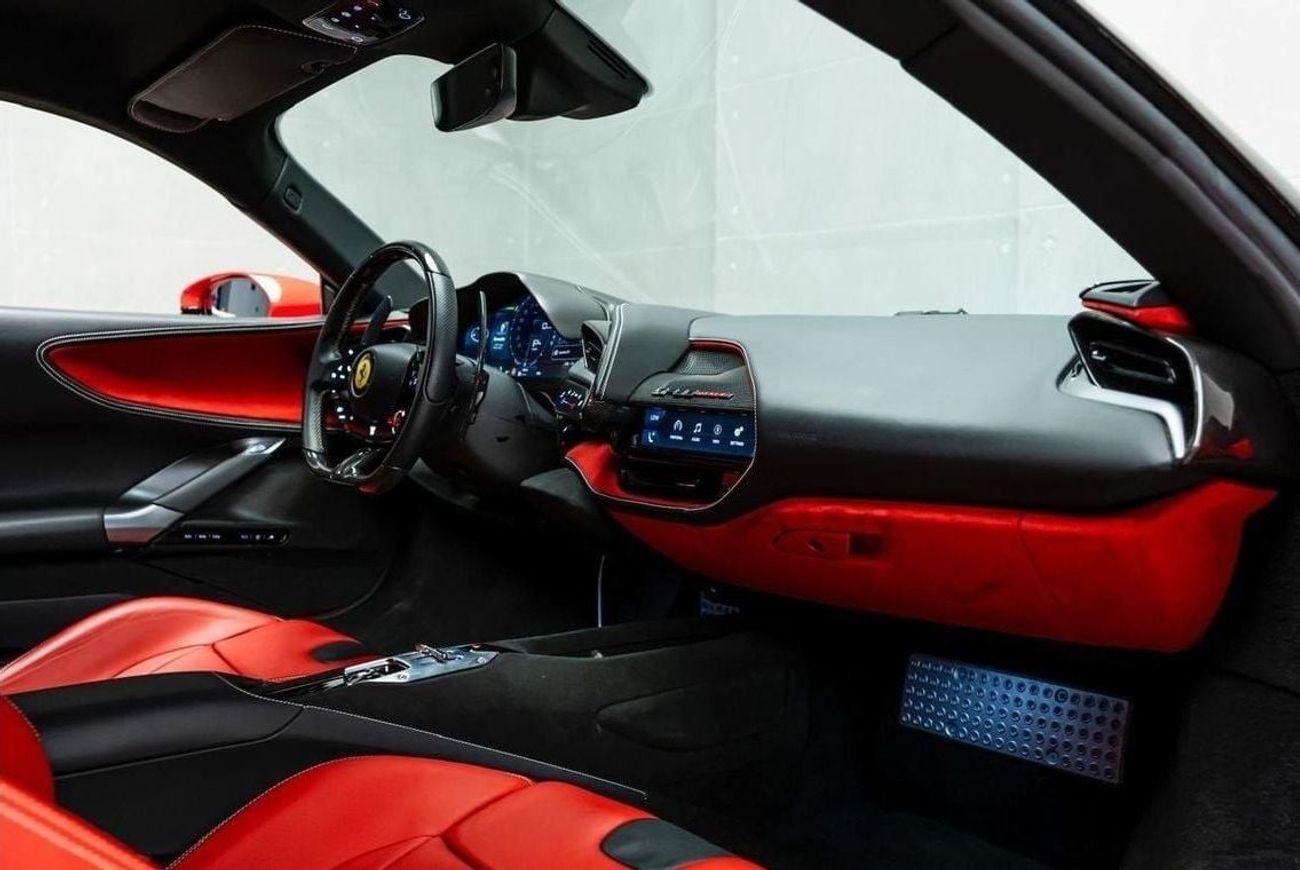 فيراري SF90 ستراديل 2021 | Full Options | Low Mileage | Warranty Available