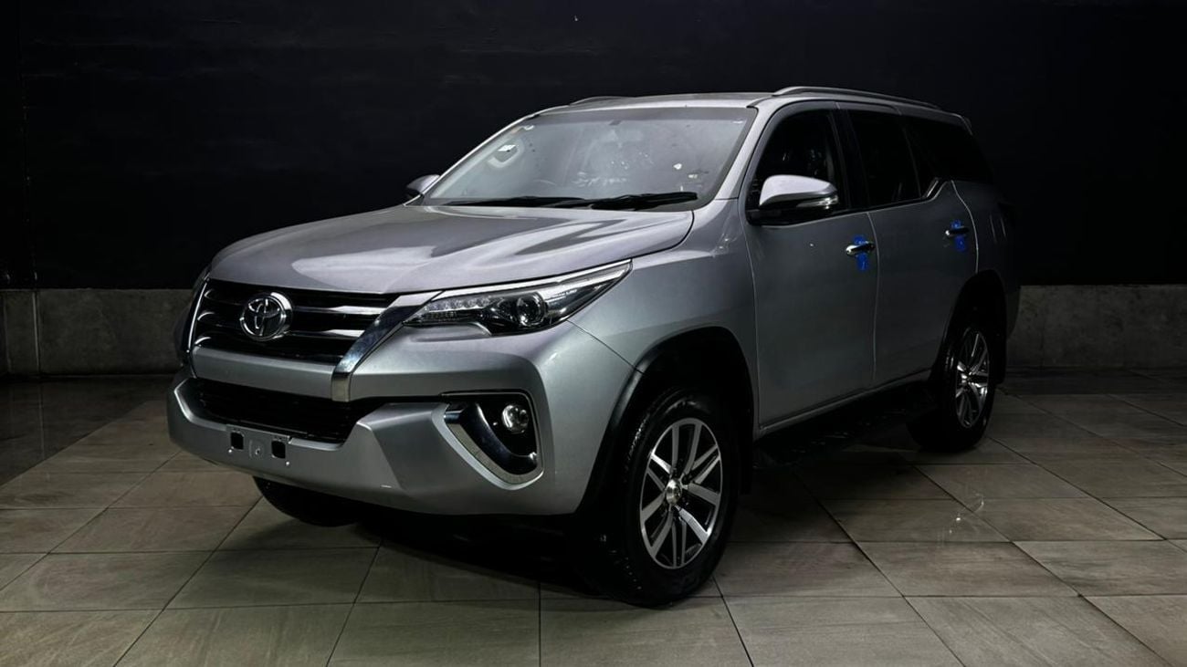 Toyota Fortuner DIESEL 2.8 LITER ,RHD .AUTOMATIC FULL OPTION
