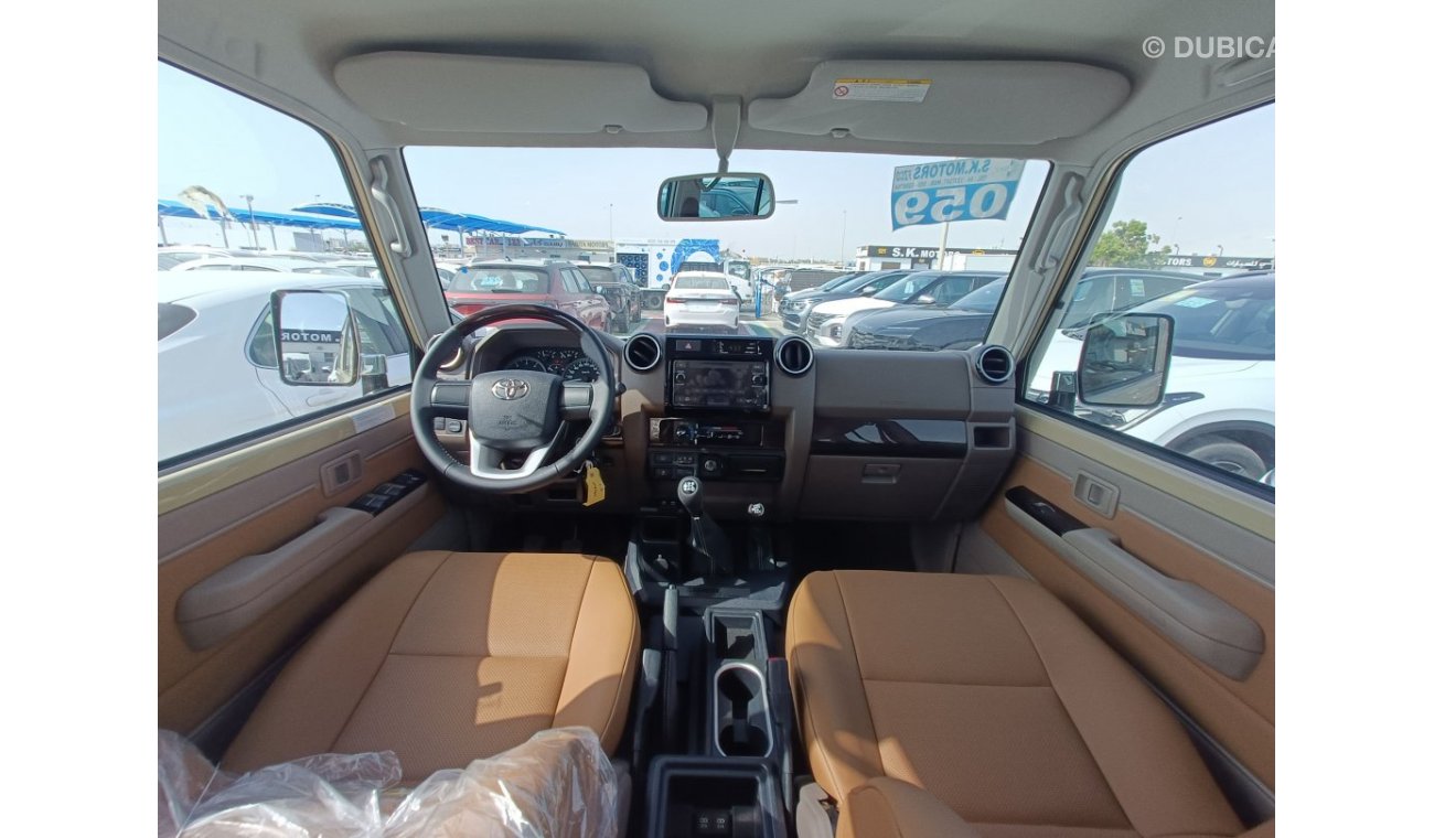 Toyota Land Cruiser Hard Top 4.5L DIESEL V8, M/T, DIFF LOCK, FULL OPTION (CODE # 67777)