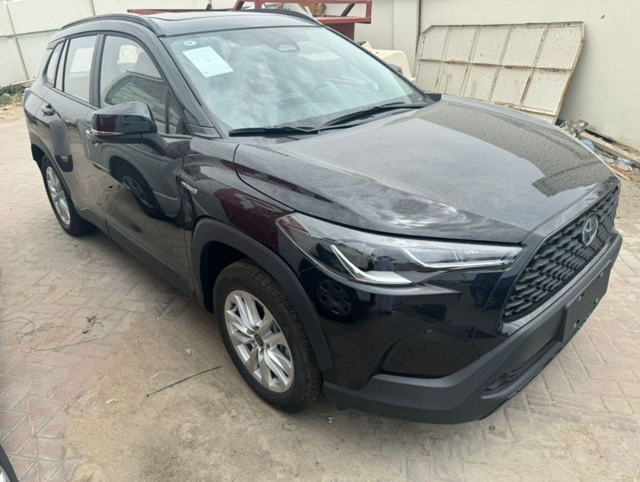 Toyota Corolla Cross 2.0L HYBRID FULL OPTION LEATHER SEATS SUNROOF 2025