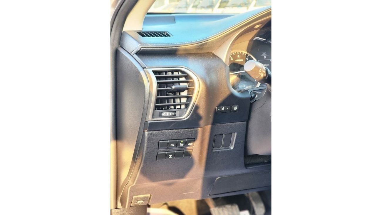 Lexus NX200t LEXUS NX 200t