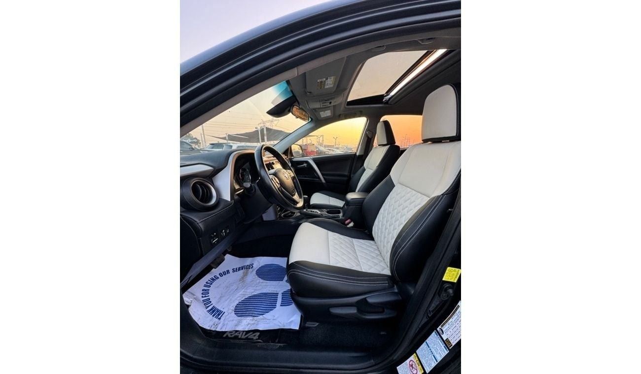 تويوتا راف ٤ 2017 HYBRID LIMITED SUNROOF FULL OPTION UAE PASS