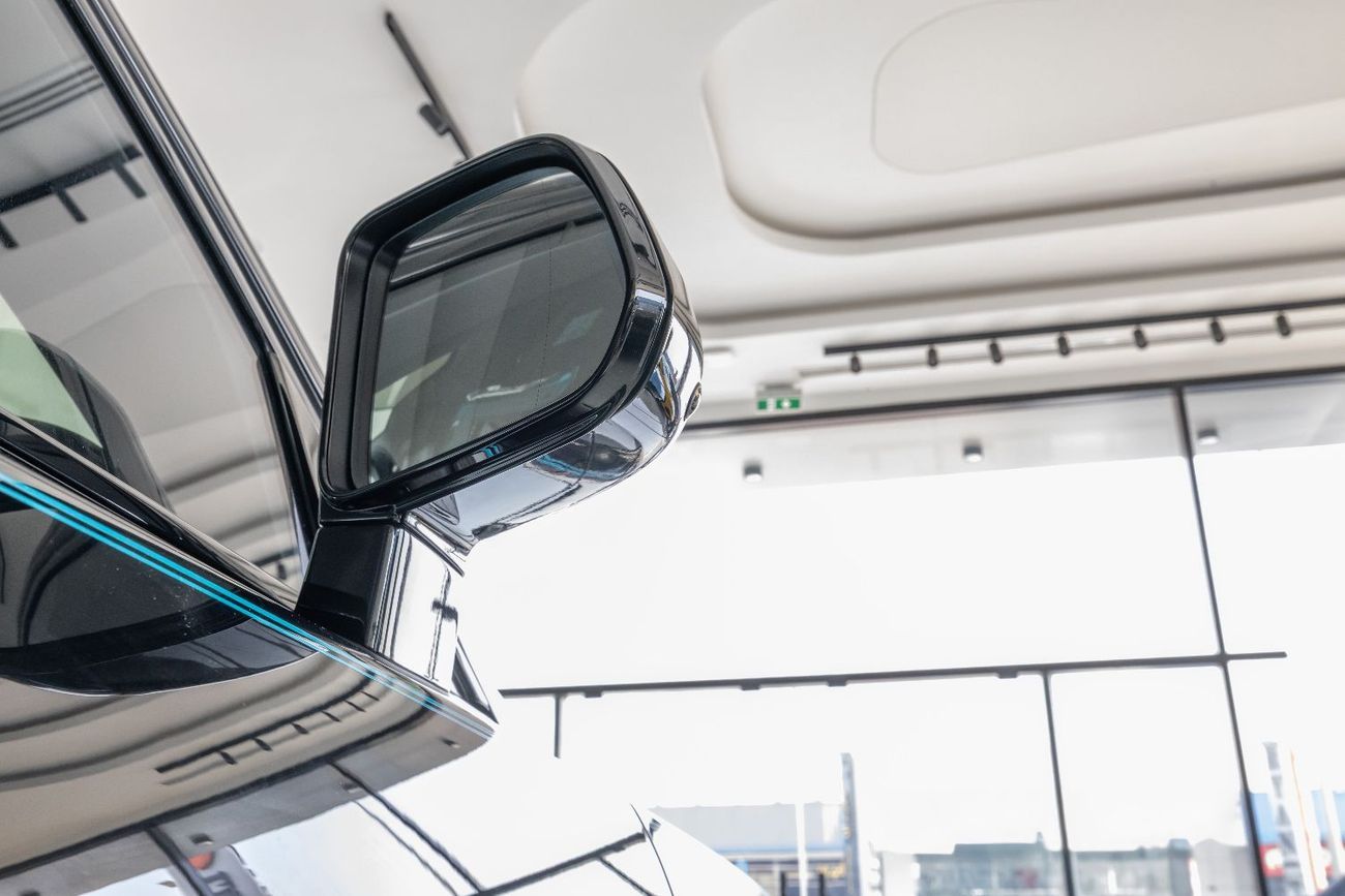 رولز رويس كولينان Rolls Royce Cullinan Black Badge | 2025