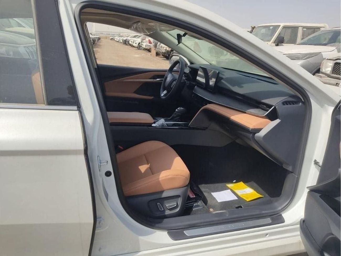 Toyota Camry Toyota Camry Twin engine 2.0 HGVP Deluxe 2024