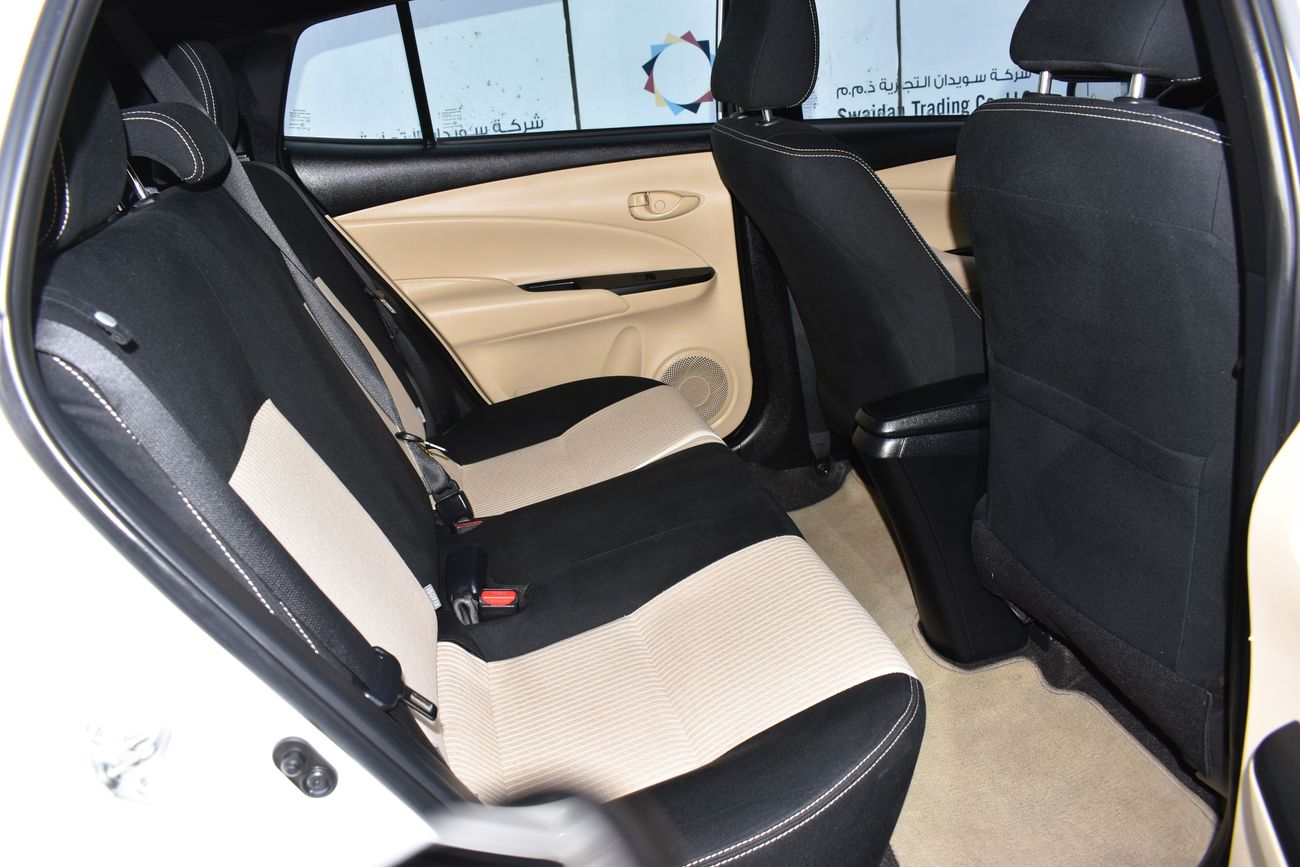 Toyota Yaris AED 689 PM | 1.3L SE HB GCC DEALER WARRANTY