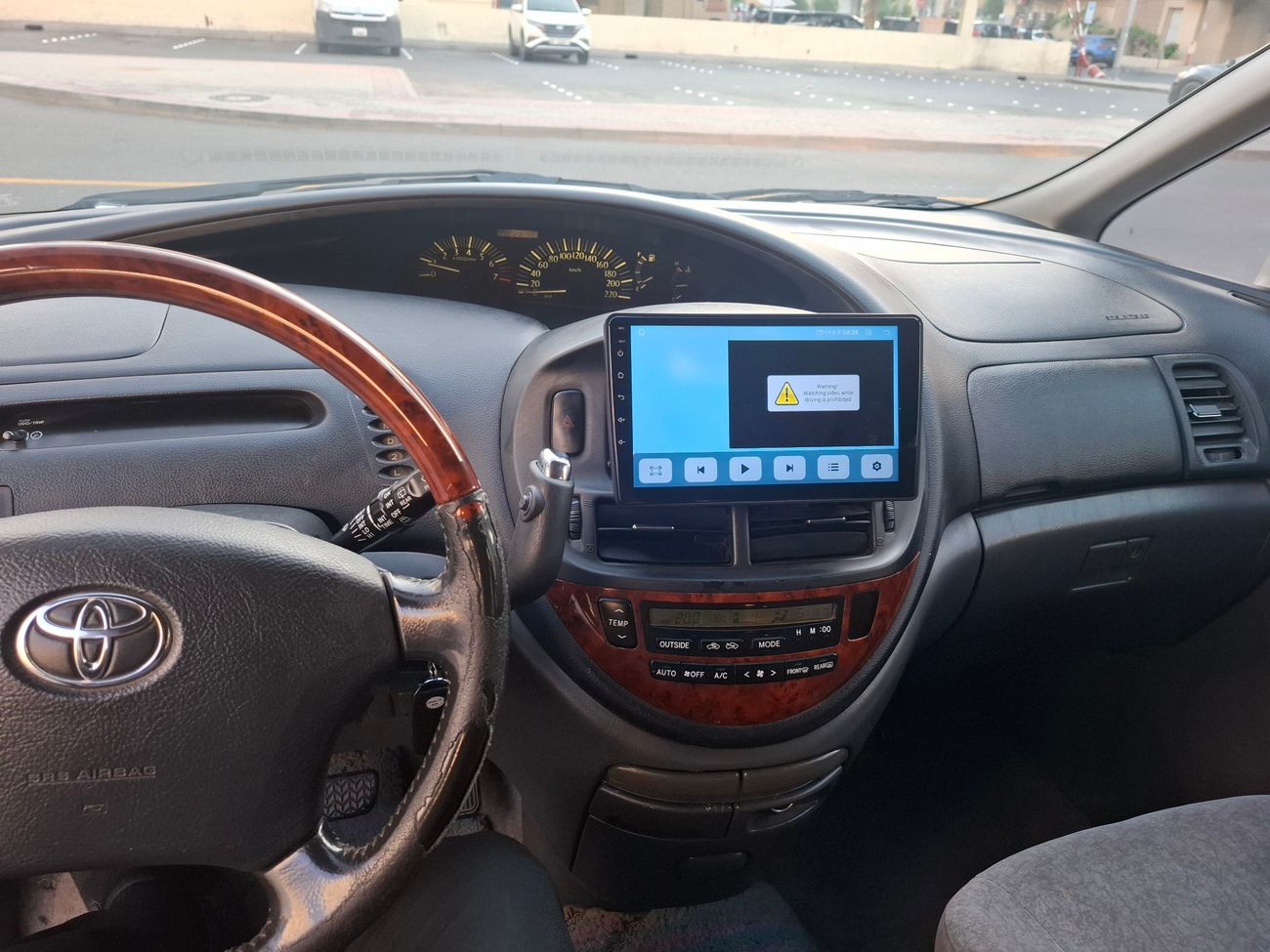 تويوتا بريفيا