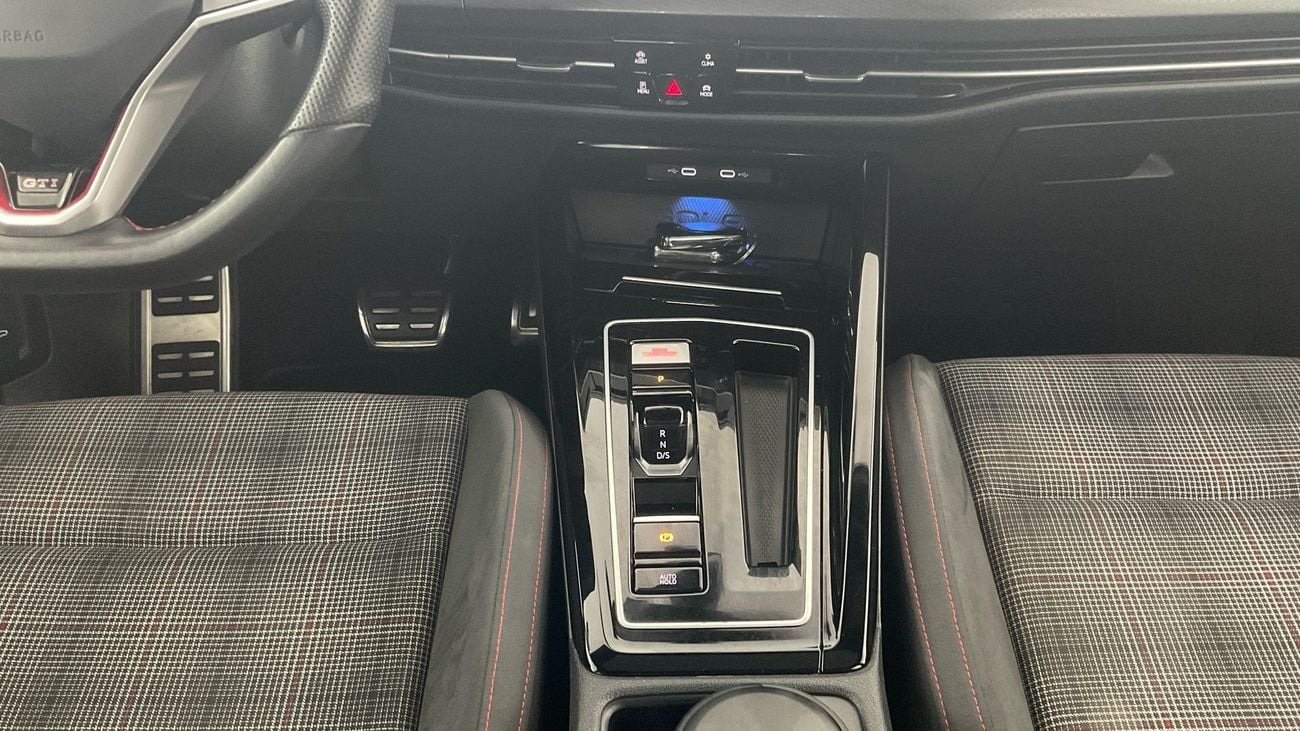 Volkswagen Golf GTI - Cloth | Guaranteed Warranty | 0 Down Payment