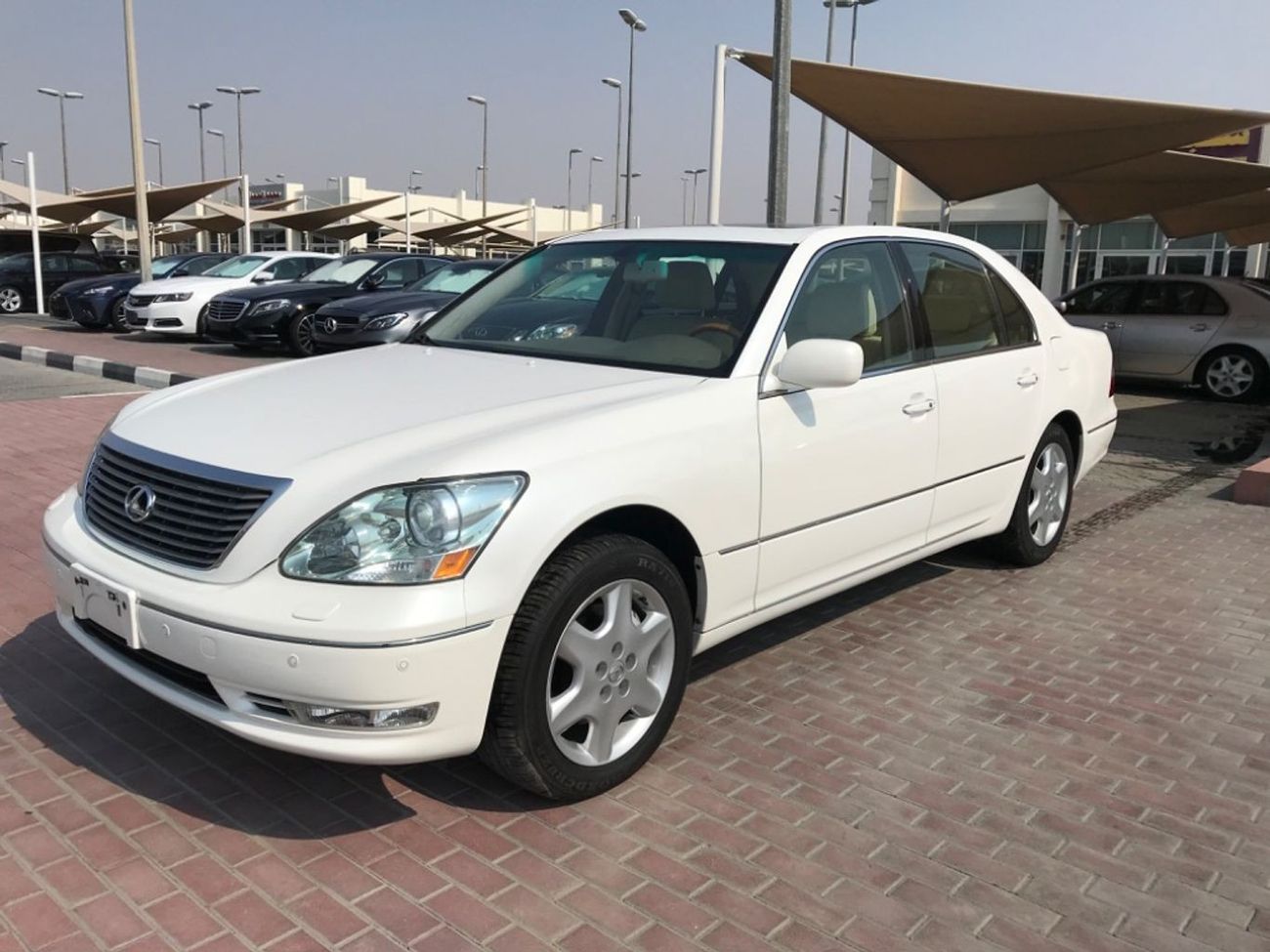 Lexus LS430 وارد أمريكي فل ألترا بدون حوادث بدون صبغ