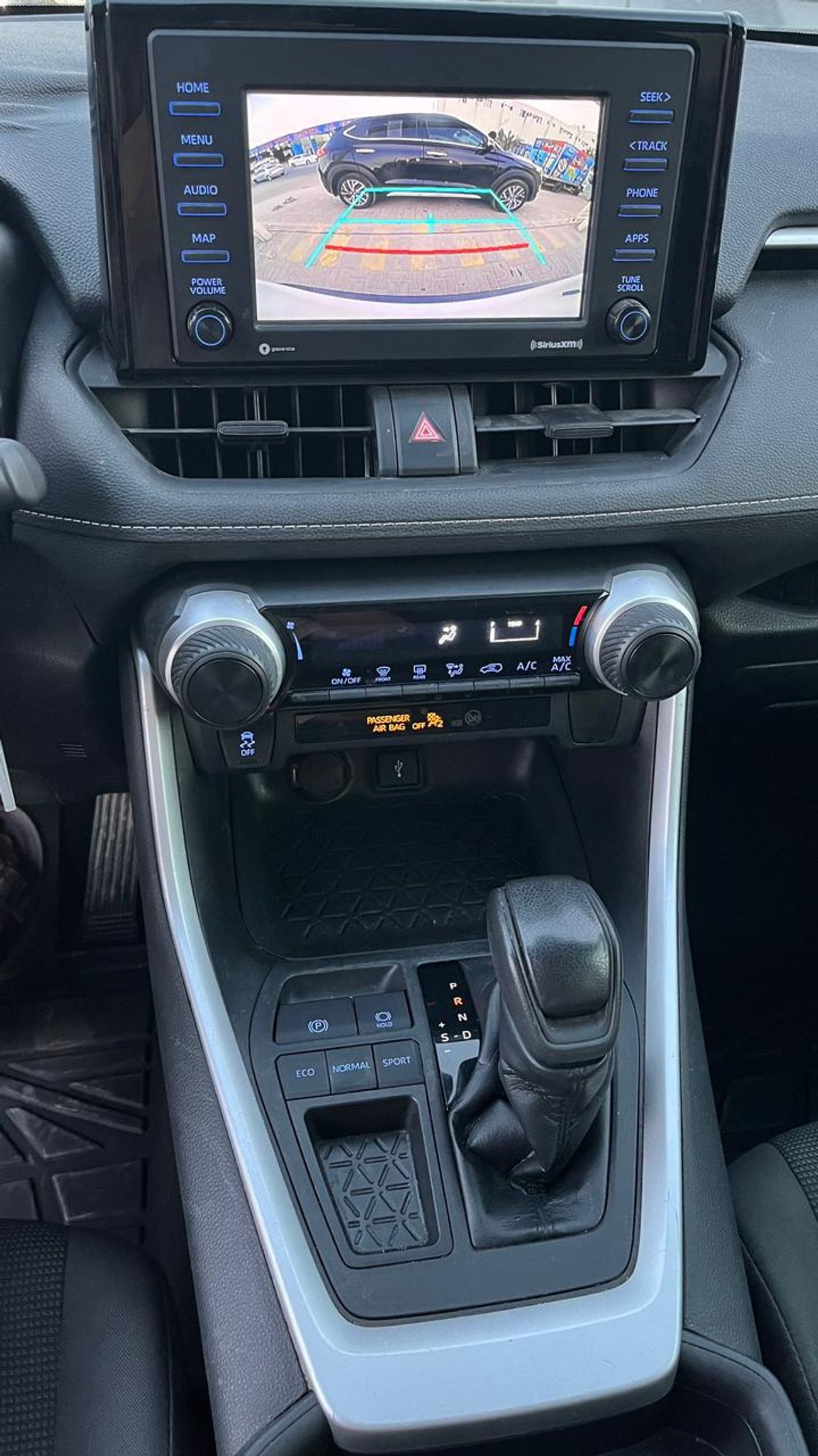 تويوتا راف ٤ 2020 Toyota RAV4, LE 2.5L V4