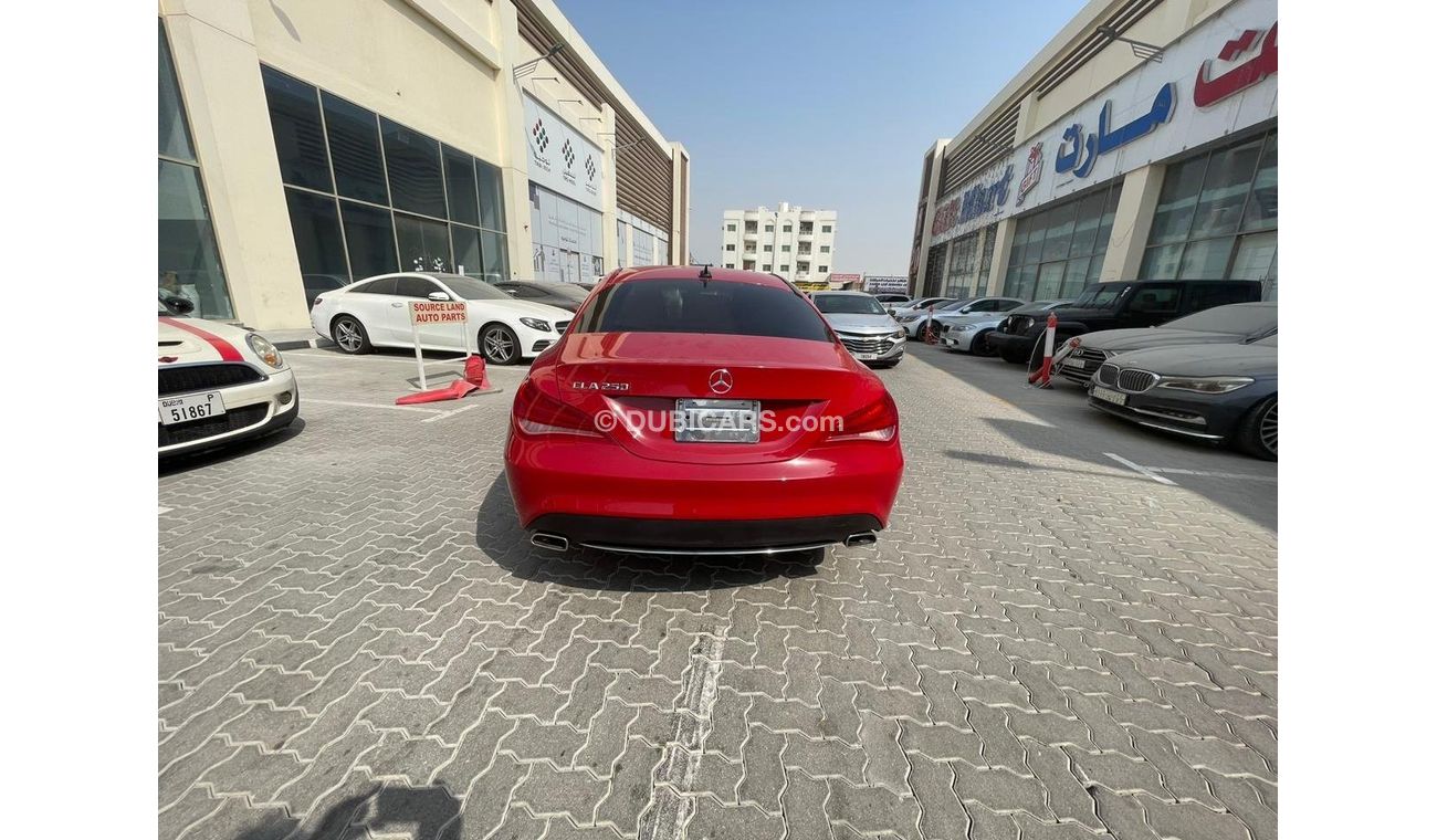 Mercedes-Benz CLA 200