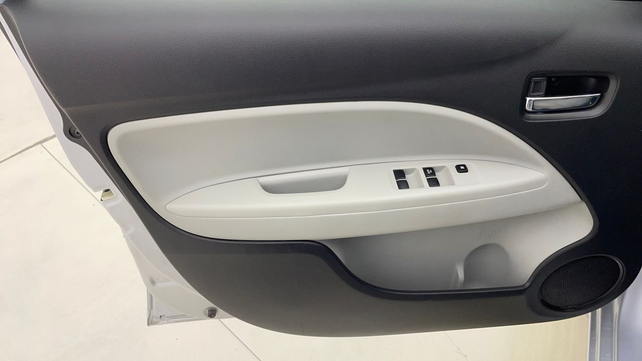 ميتسوبيشي اتراج GLX HIGHLINE 1.2 | بدون دفعة مقدمة | اختبار القيادة في المنزل