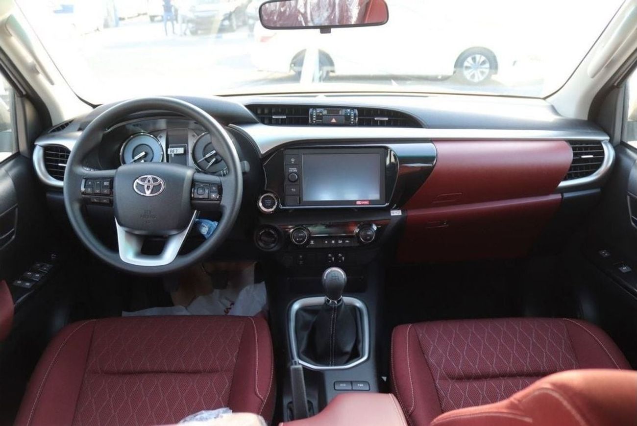 Toyota Hilux 2.7lL, MANUAL TRANSMISSSION, PUSH START, SEAT HEATING, MONITOR, ALLOY WHEELS, BACK CAMERA, CRUISE CO