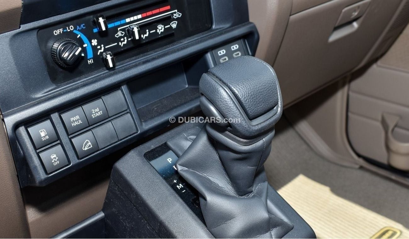 تويوتا لاند كروزر بيك آب Single Cabin 4.0