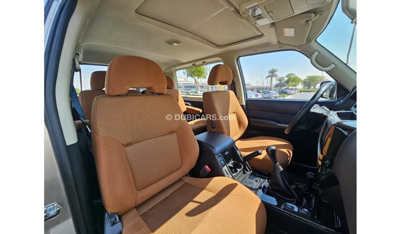 Nissan Patrol Super Safari 2 DOOR MANUAL TRANSMISSION GCC AGENCY WARRANTY