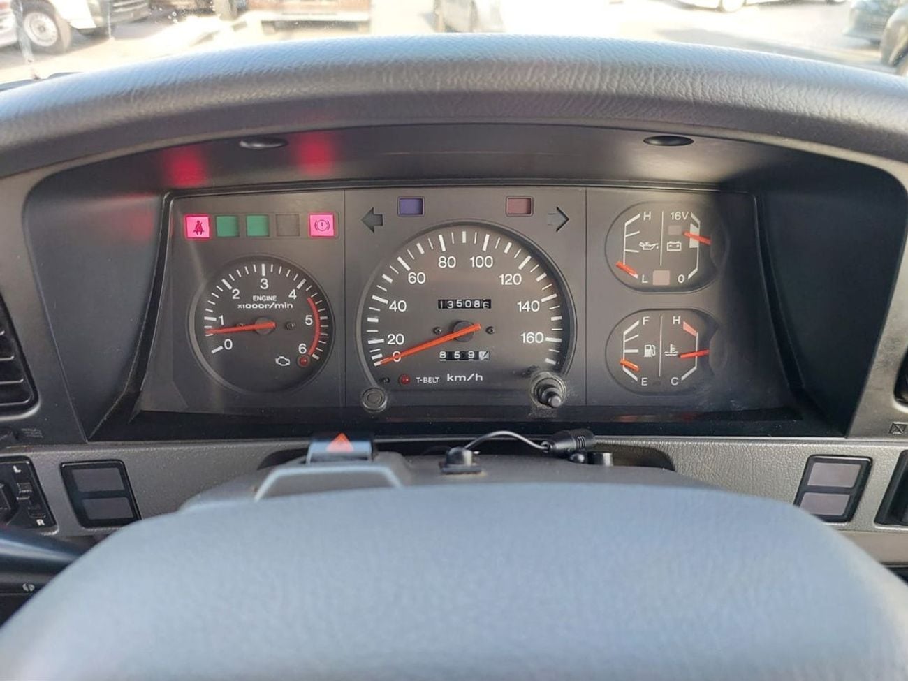 تويوتا لاند كروزر TOYOTA LAND CRUISER PRADO SUV RHD 1993 MODEL 3.0 L DIESEL AUTOMATIC(PM09894)