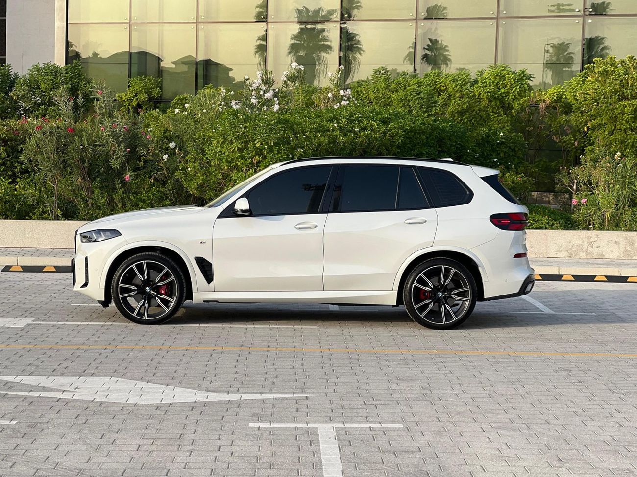 BMW X5 40i M Sport Launch Edition 3.0L