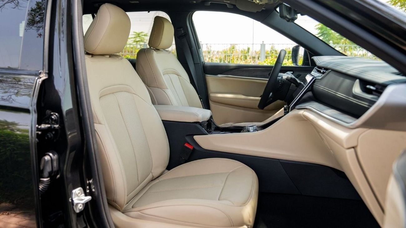 Jeep Grand Cherokee JEEP GRAND CHEROKEE LIMITED 3.6P AT 4X4 MY2023