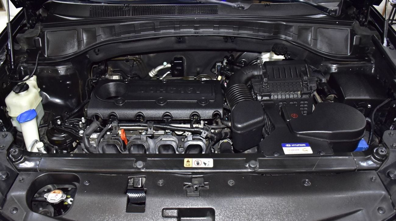 هيونداي سانتا في EXCELLENT DEAL for our Hyundai SantaFe 4WD ( 2016 Model ) in Black Color GCC Specs