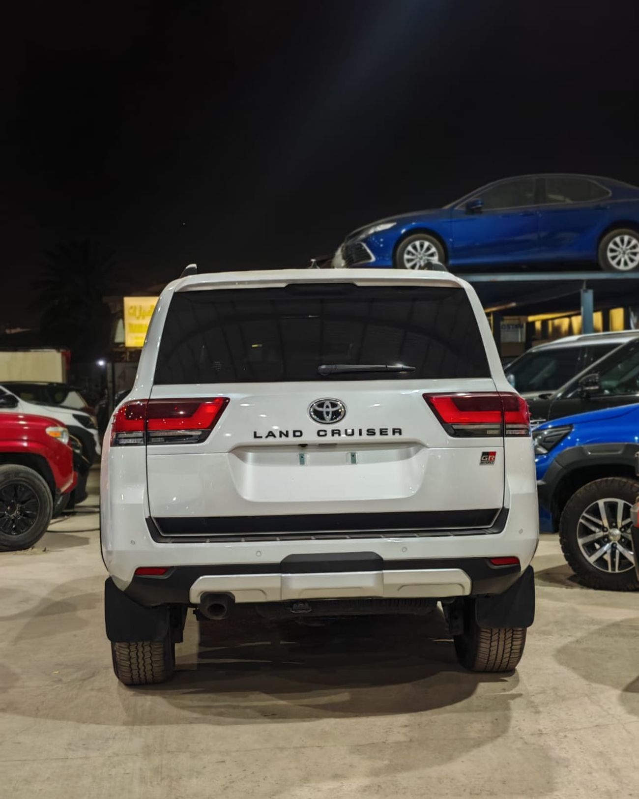 Toyota Land Cruiser GXR4 3.3L