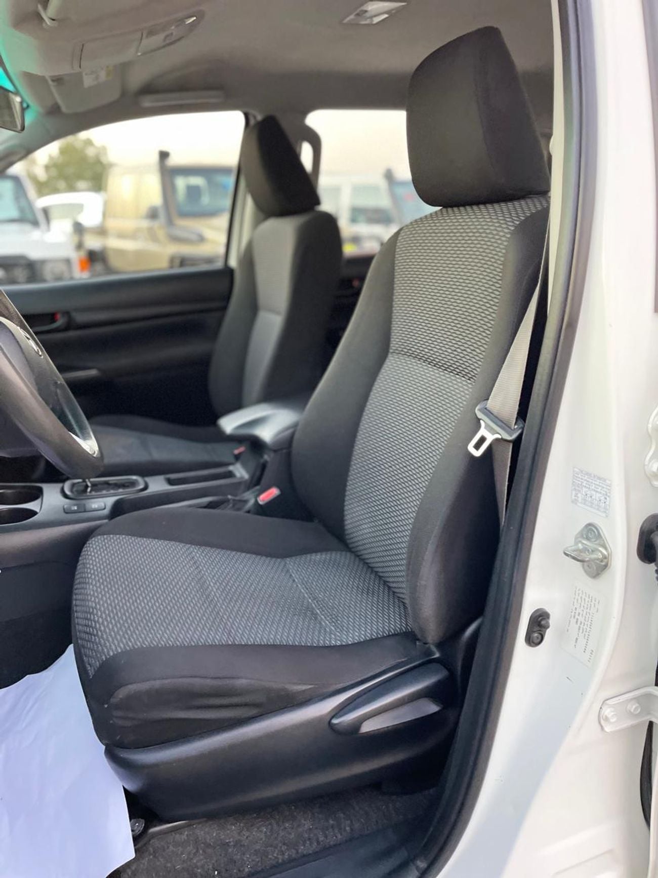 تويوتا هيلوكس 