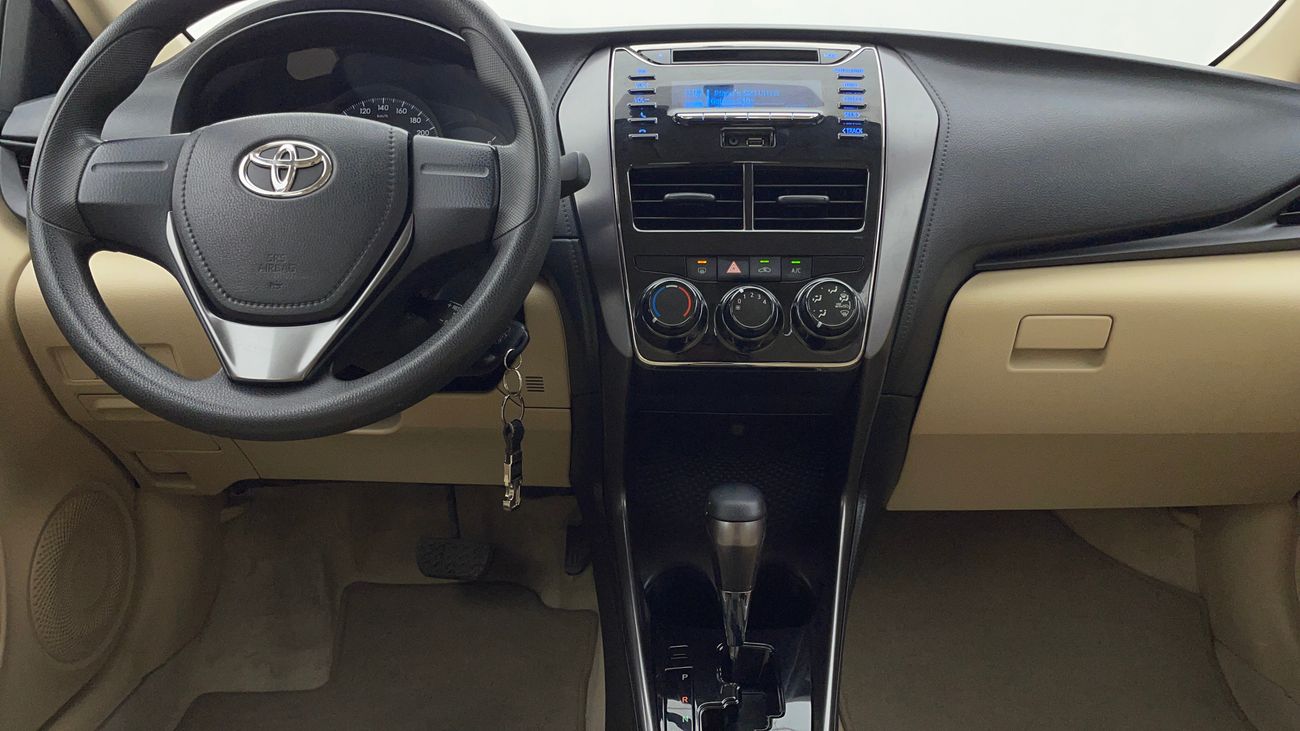 تويوتا يارس SE 1.5 | بدون دفعة مقدمة | اختبار القيادة في المنزل