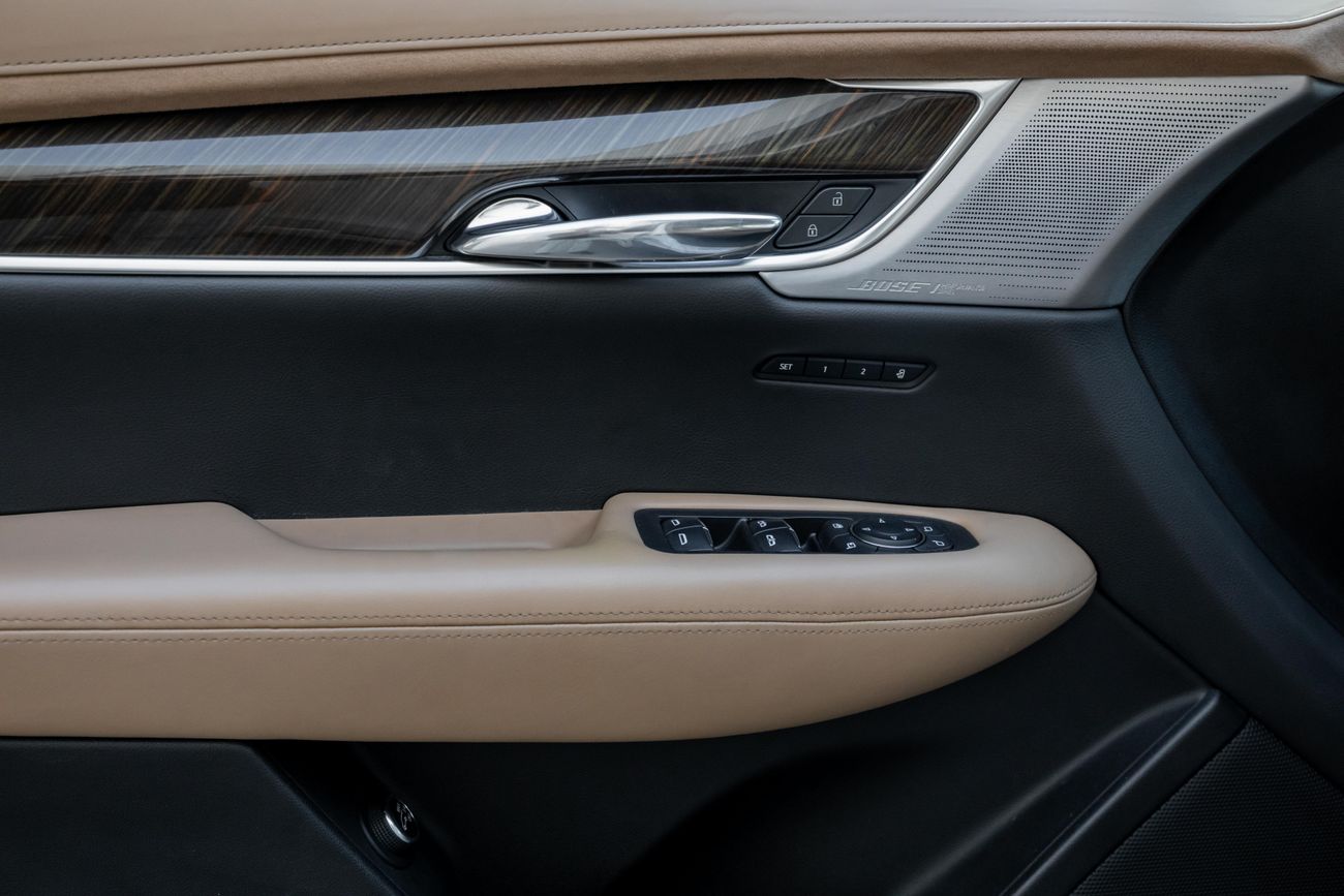 كاديلاك XT6 2,350 P.M | 0% Downpayment | XT6 400 AWD CADILLAC SERVICED!