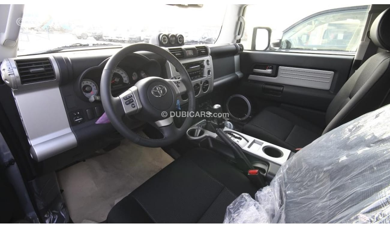 تويوتا إف جي كروزر 2018 full options