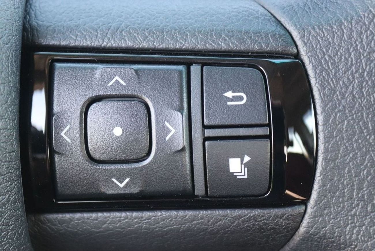 Toyota Hilux 2.7L, SR5, PUSH START, KEYLESS ENTRY , MONITOR, BACK CAMERA MODEL 2025 FOR EXPORT