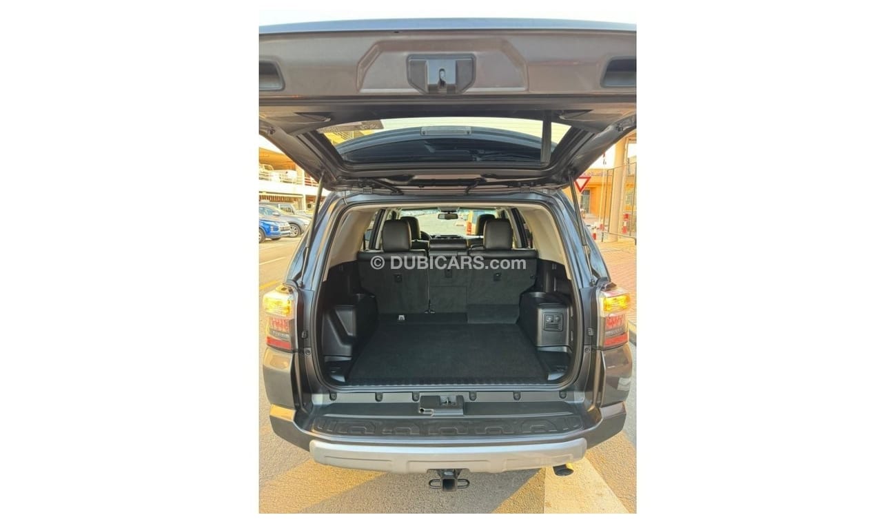 تويوتا Runner4 2018 TRD OFF ROAD EDITION SUNROOF 4x4 FULL OPTION 4.0L USA IMPORTED