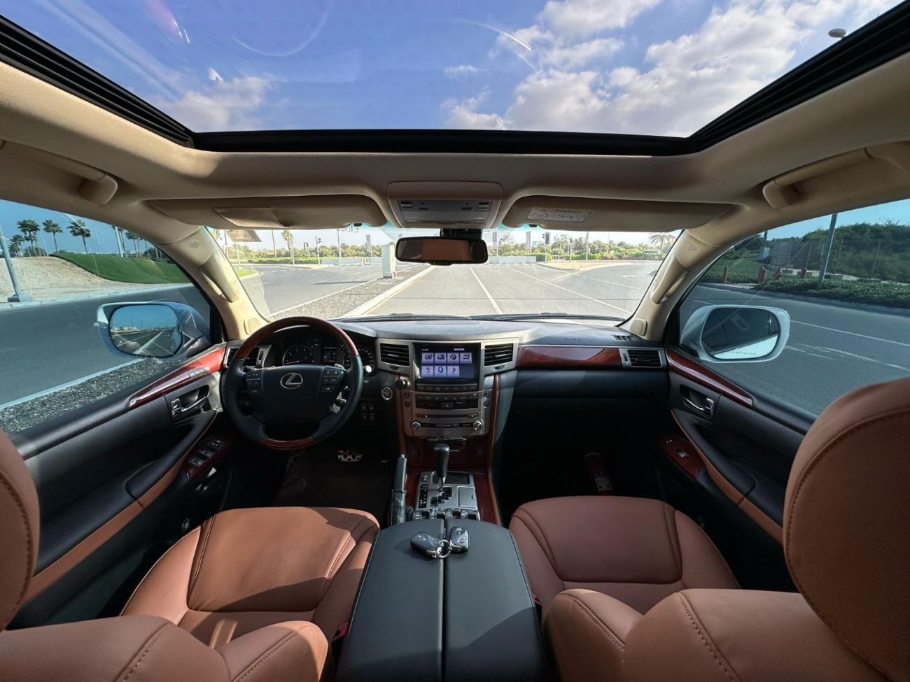 لكزس LX 570 Sport Platinum 5.7L