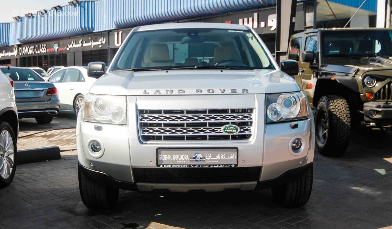 Land Rover LR2 HSE i6