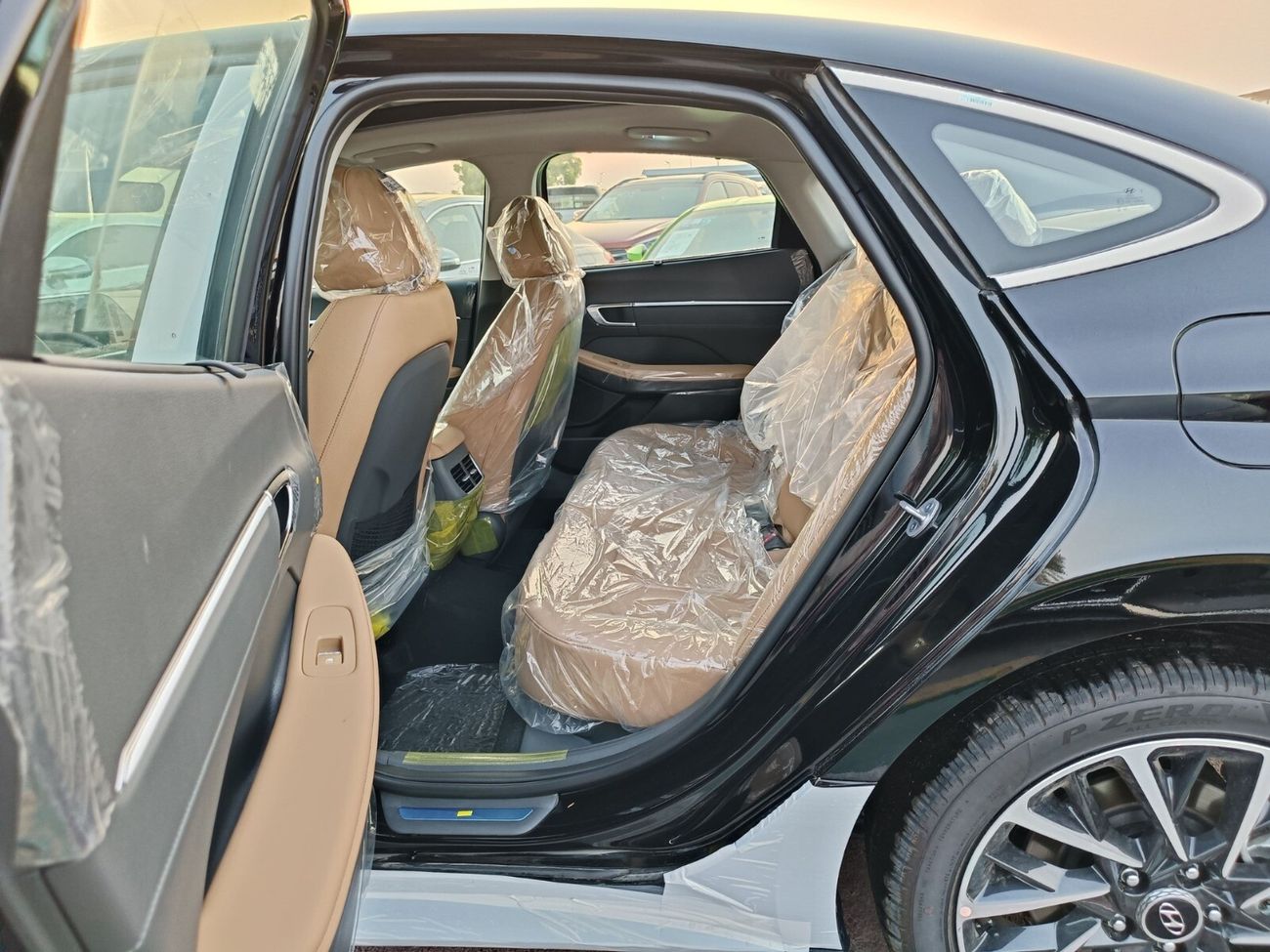 Hyundai Sonata GLS /  LUXURY /  2.5L PETROL / "4" CAMERAS / PANORAMIC ROOF / FULL OPTION (CODE # HSO25AF)