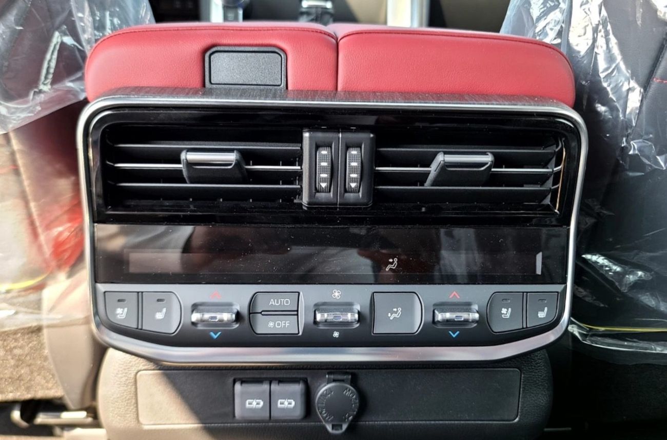 تويوتا لاند كروزر GR-S 3.3L