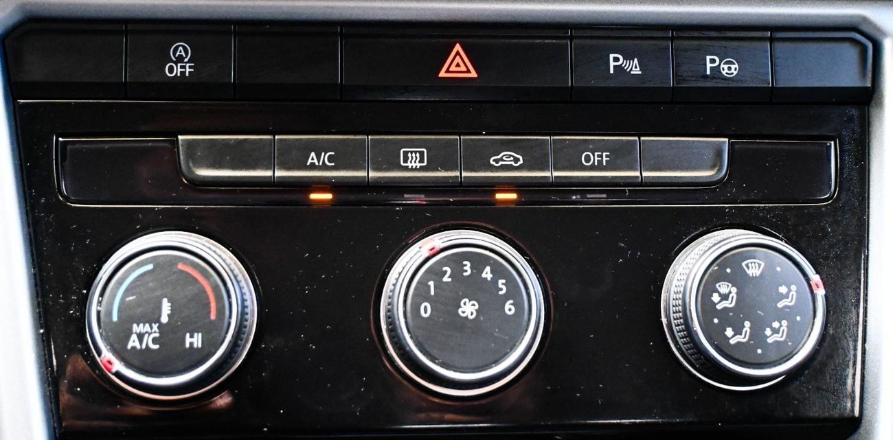 فولكس واجن T ROC Life 1.4L