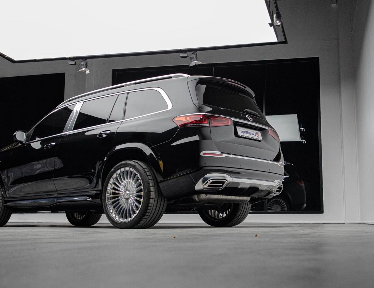 مرسيدس مايباخ gls600 مايباخ