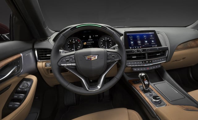 كاديلاك CT5 interior - Cockpit