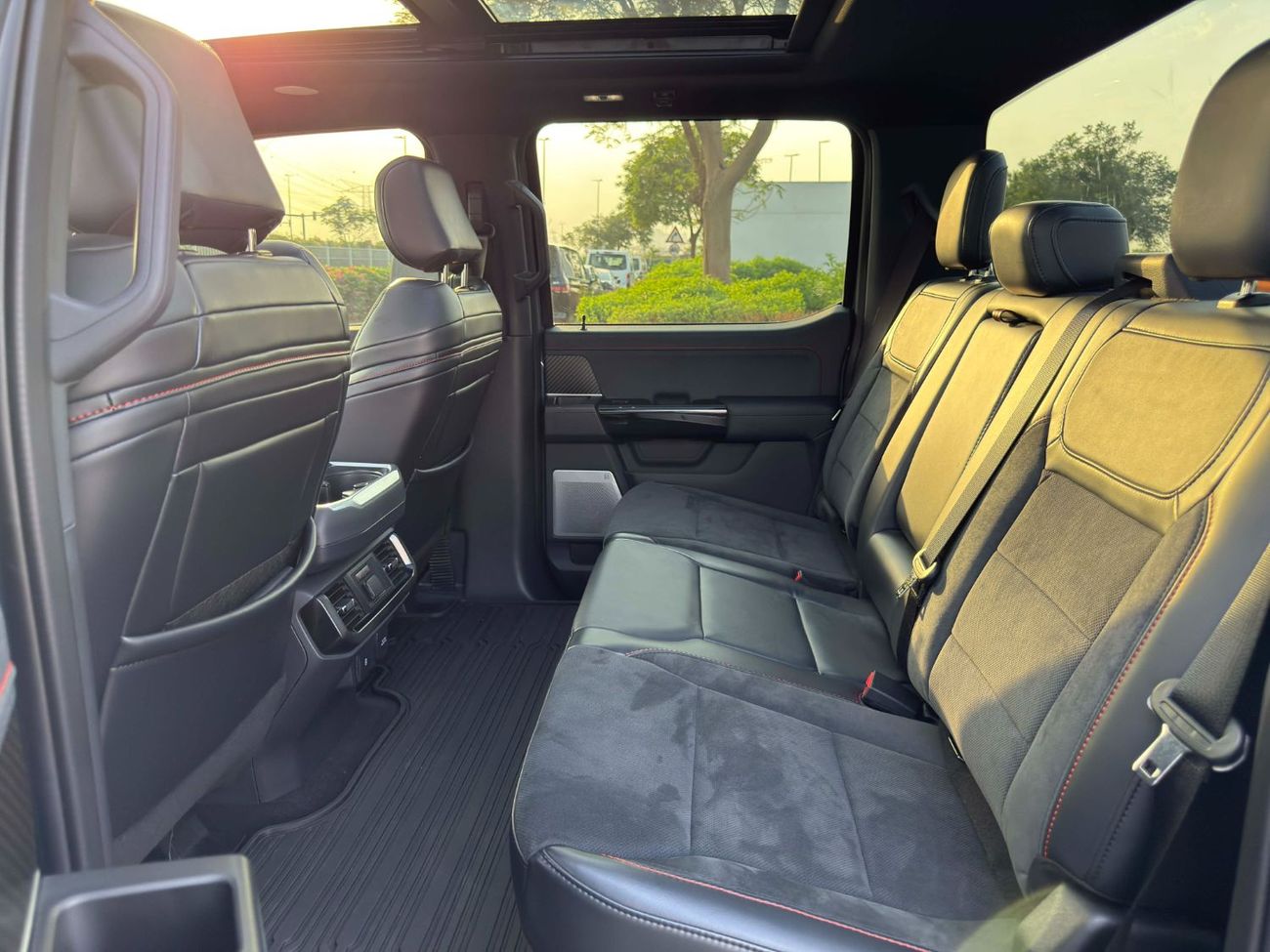 فورد إف-150 رابتور GCC SPEC UNDER WARRANTY AND SERVICE